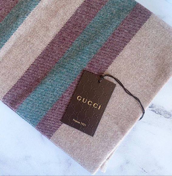 gucci classic stripe gucci print wool scarf neutral new with tag logo - Picture 5 of 8